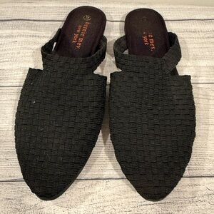 Bernie Mev New York Black Woven Elastic Slingback Flats size 41(10US)